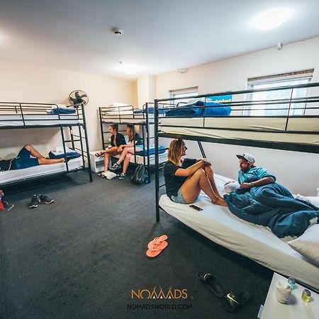 Nomads Melbourne Backpackers Hostel Bagian luar foto