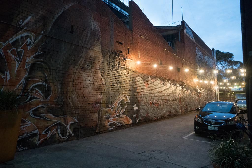 Nomads Melbourne Backpackers Hostel Bagian luar foto
