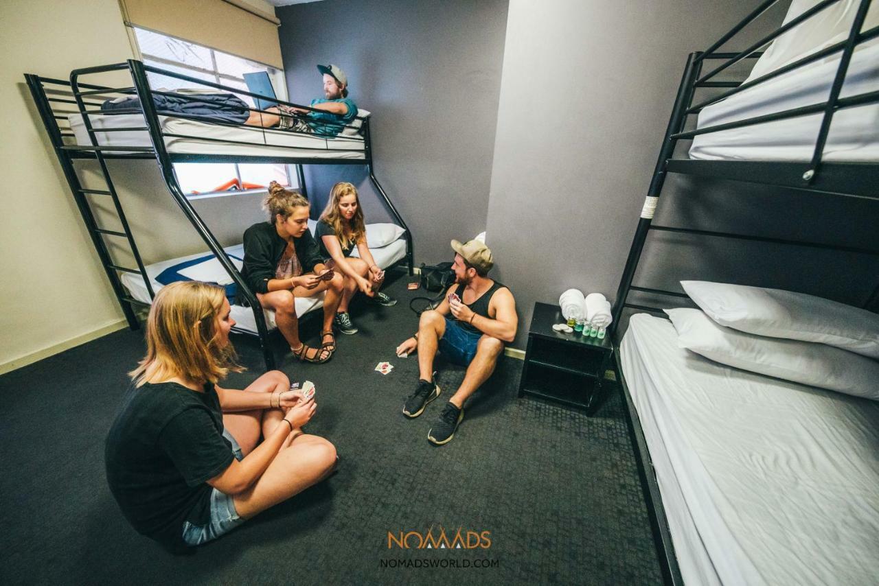 Nomads Melbourne Backpackers Hostel Bagian luar foto