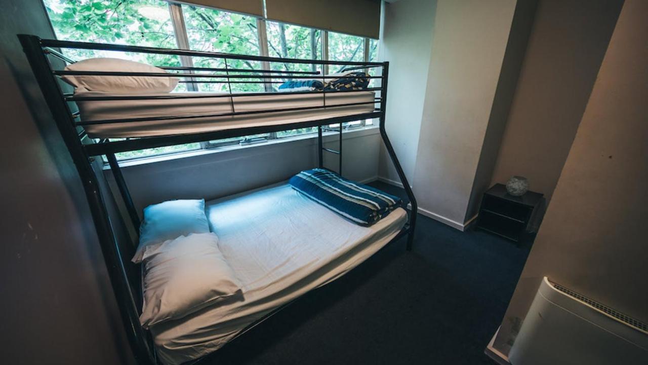 Nomads Melbourne Backpackers Hostel Bagian luar foto